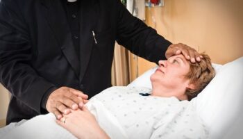 Capelania em Hospitais: A Importância do Apoio Espiritual